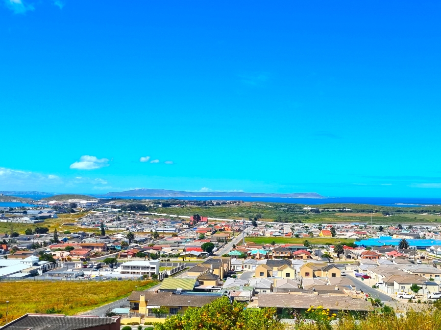 3 Bedroom Property for Sale in Hoogland Western Cape